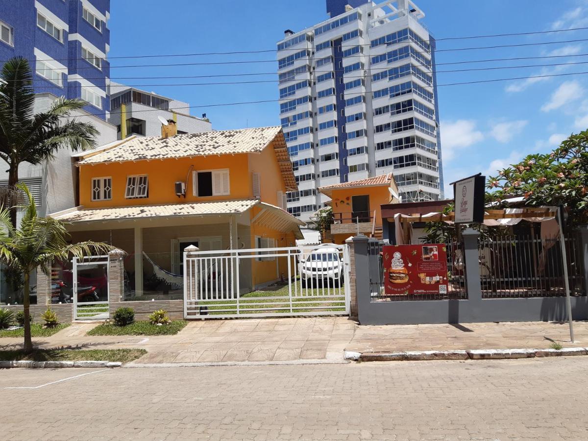 Cozinha Equipada Em Apartamento Para Alugar Em Torres Rs Exteriér fotografie