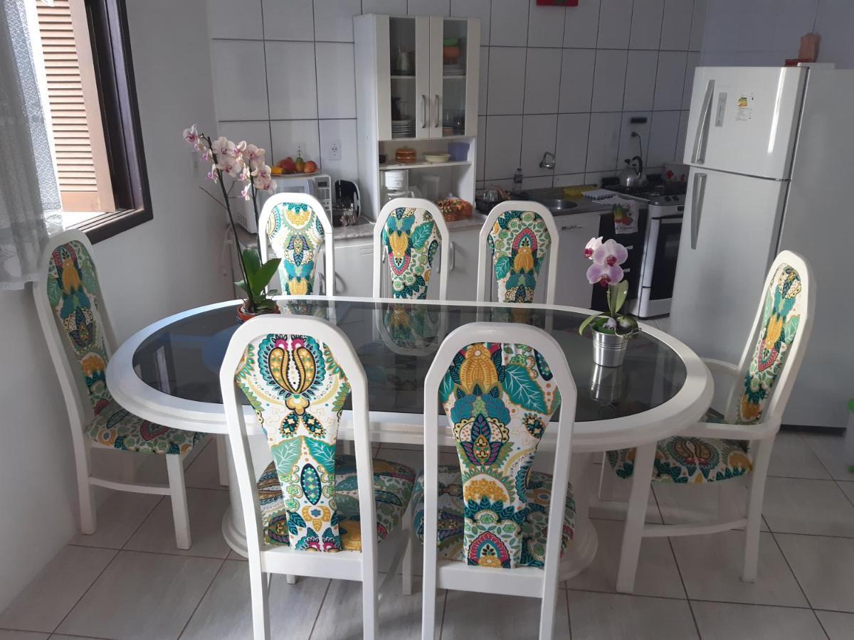 Cozinha Equipada Em Apartamento Para Alugar Em Torres Rs Exteriér fotografie